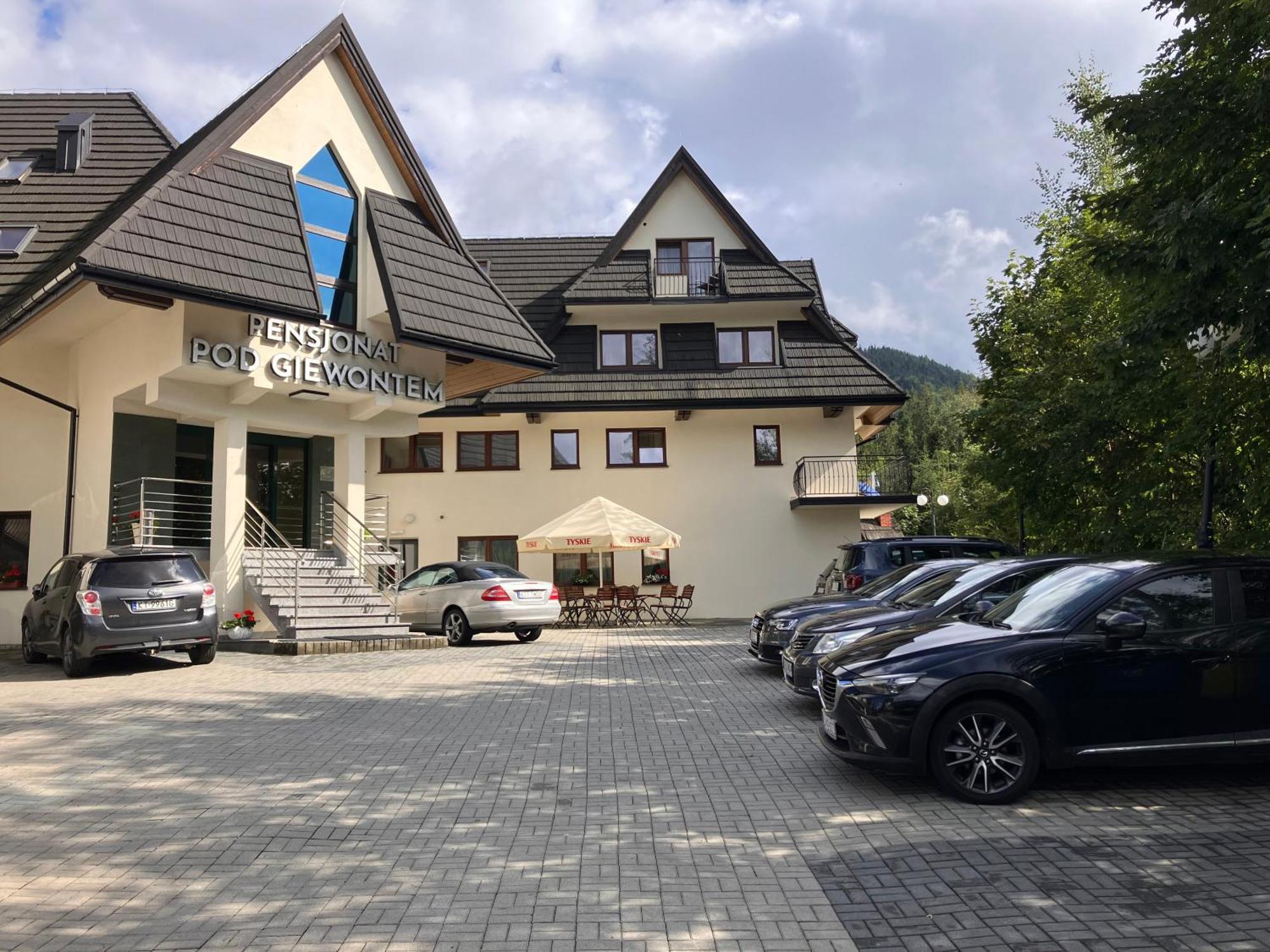 Pensjonat Pod Giewontem Zakopane Exterior foto